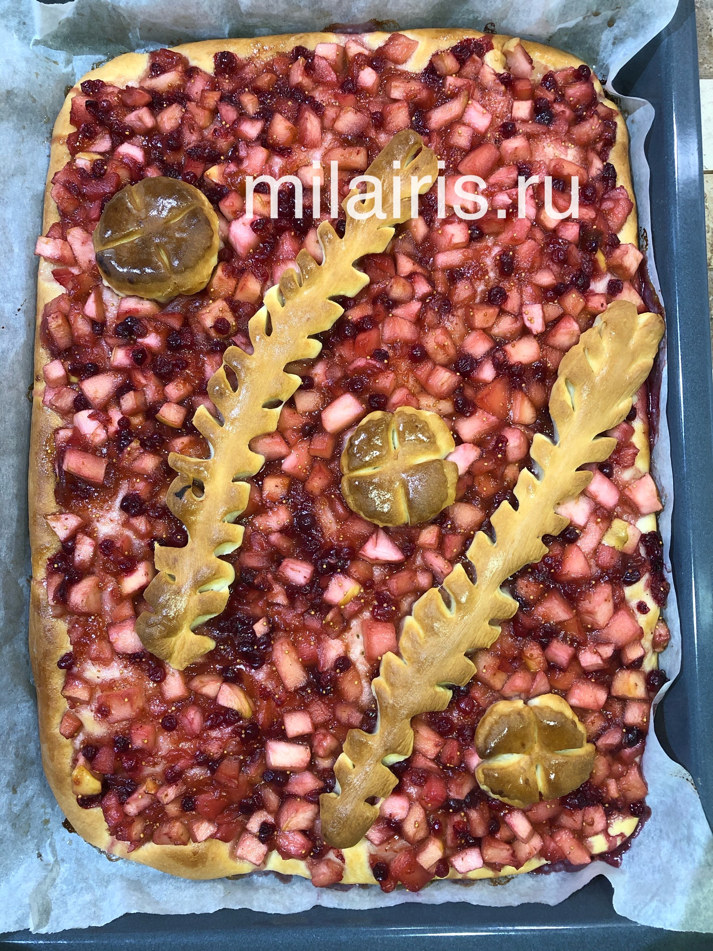 Пирог с брусникой, вкусных рецептов с фото Алимеро