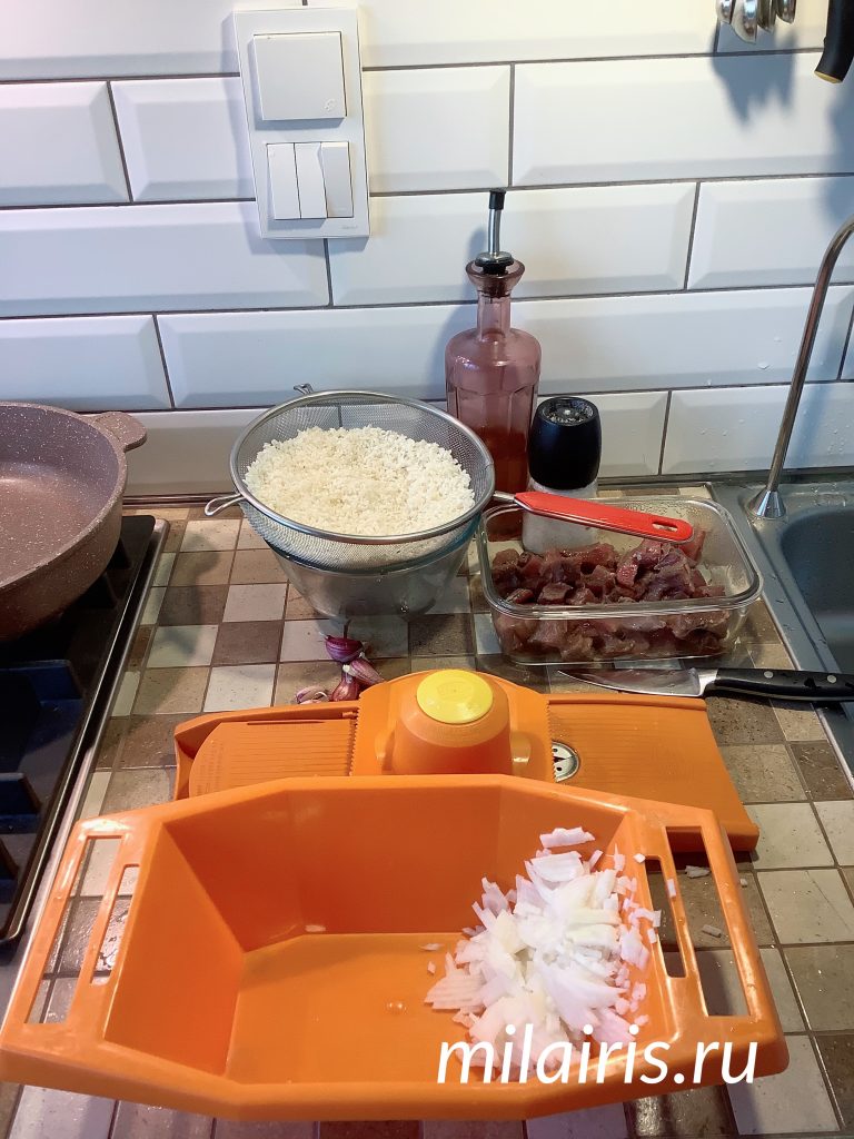 Плов из свинины на сковороде рецепт с фото пошаговый
